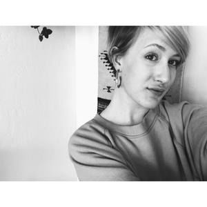 Meet your Posher, Liz